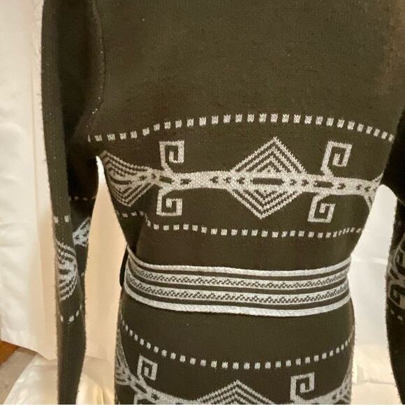 Dylan Tribal Inspired Cardigan Sweater - Picture 10 of 11